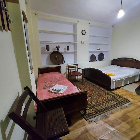 Cozy House I Lejlighed Tbilisi Eksteriør billede